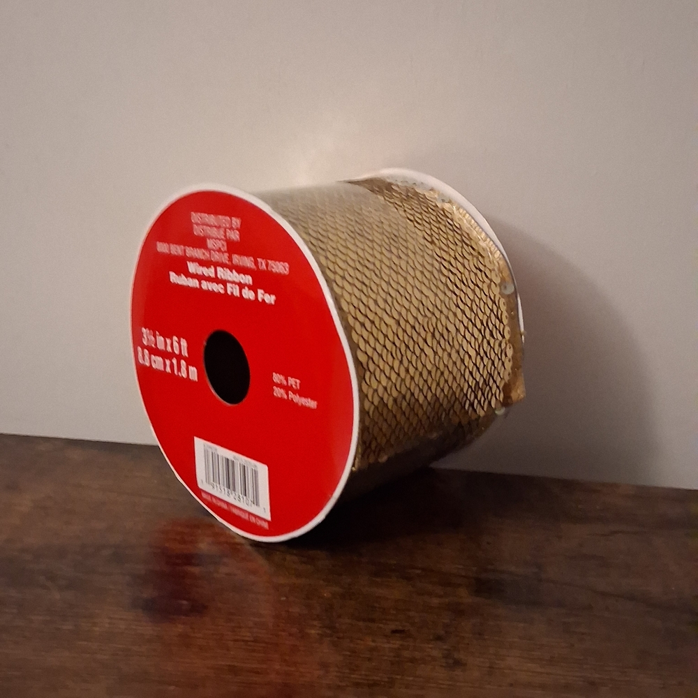Gold Sequin Ribbon - Picture 6 of 7